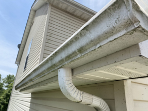 gutter cleaning service ofallon mo wentzville st peters saint charles county missouri o'fallon best company